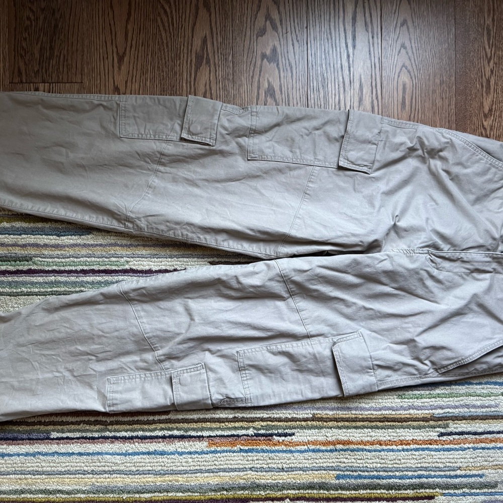 H&M Men's Beige Cargo Pants